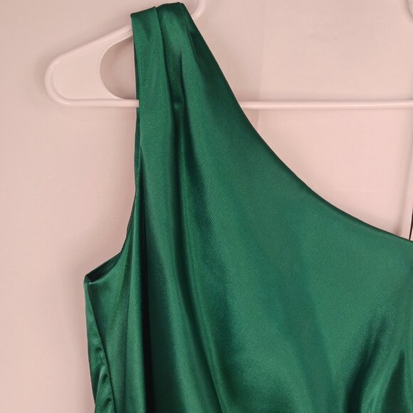 Betsy & Adam Green One Shoulder Party Dress with Gems Size 10 - Picture 3 of 9